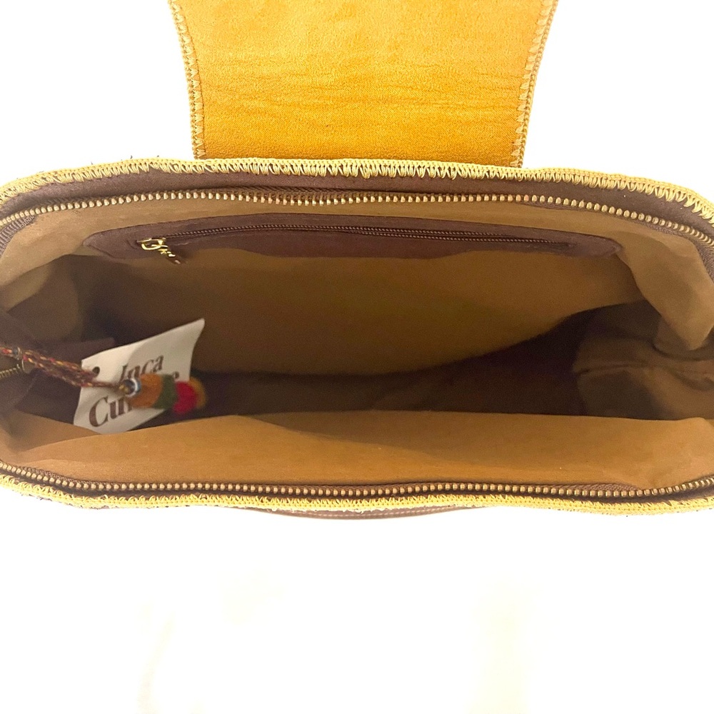 Women’s suede and rattan handbag - Picture 3 of 4
